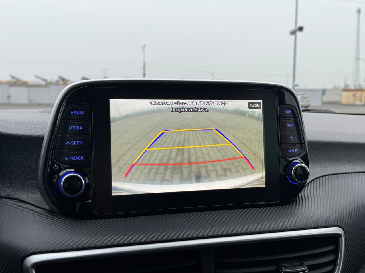 Hyundai Tucson - zdjęcie 16