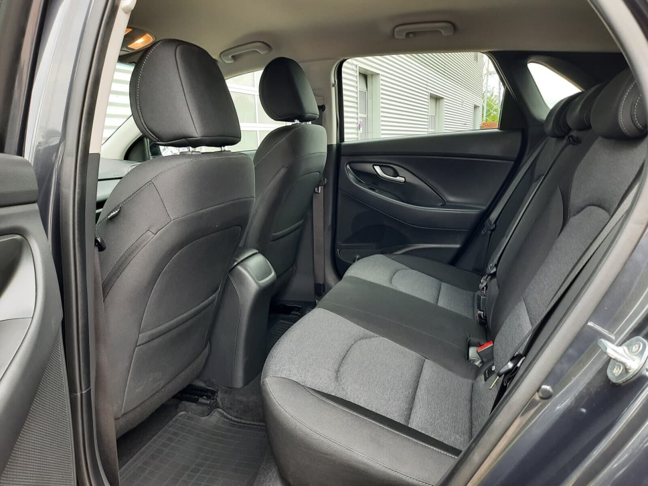 Hyundai i30 - zdjęcie 20